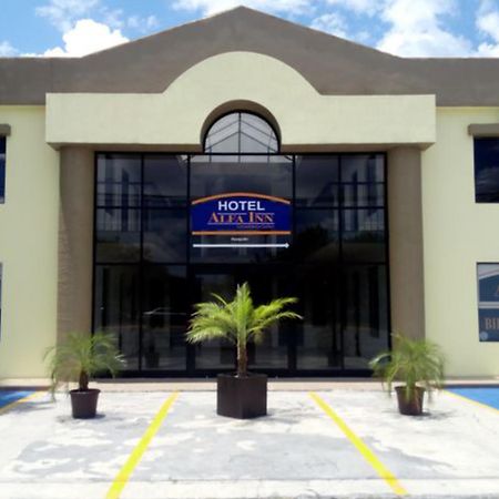 Hotel Alfa Inn Montemorelos Buitenkant foto